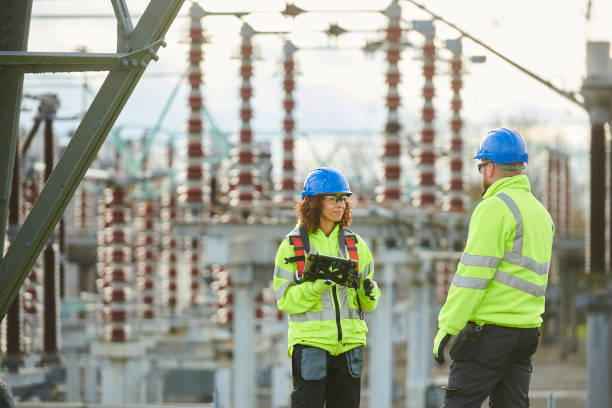 Best Emergency Electrical Repair  in Mapleton, MN